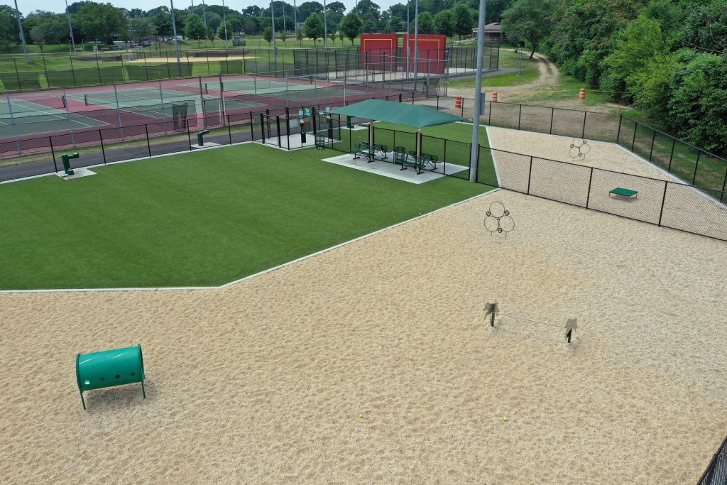 TNH MJT 18033 Dog Park Equip 1920x1280 1 1024x683